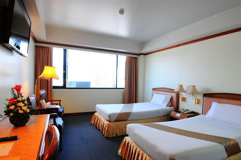 V.L. Hatyai Hotel Hatjaj Kültér fotó