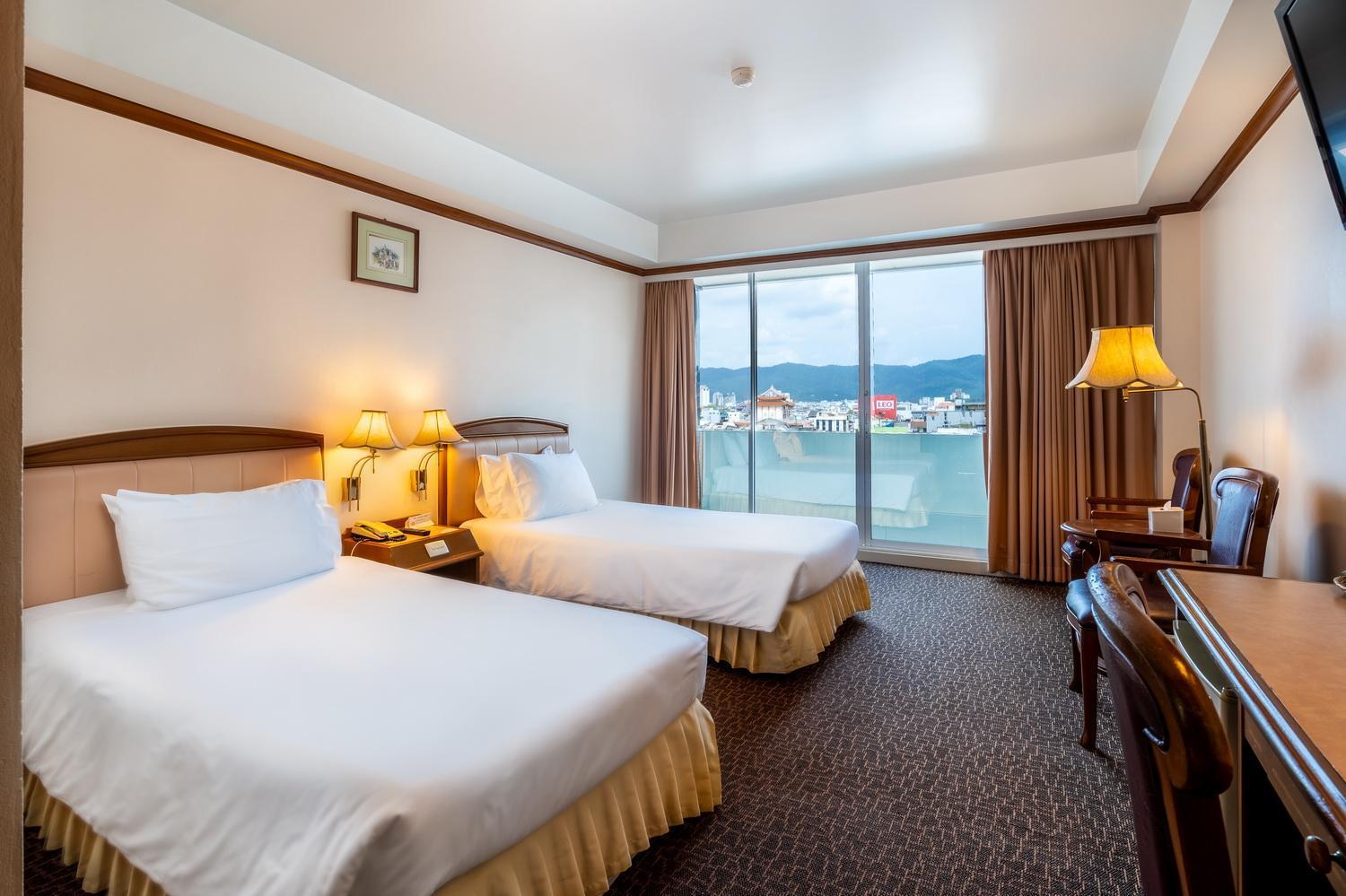 V.L. Hatyai Hotel Hatjaj Kültér fotó