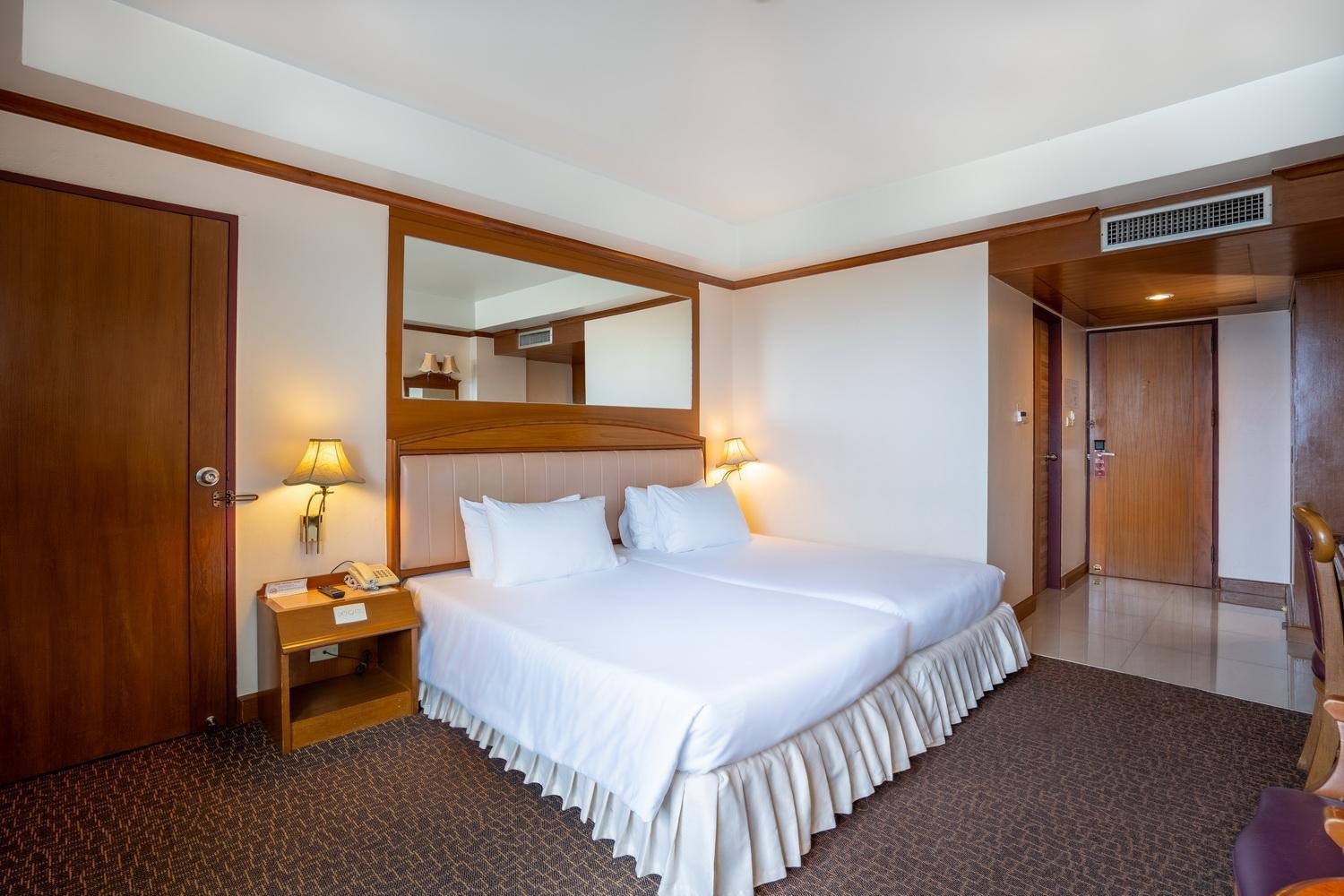 V.L. Hatyai Hotel Hatjaj Kültér fotó